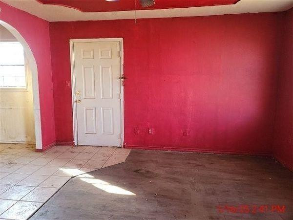 3006 East 3rd Street Lubbock, TX 79403 - Photo 2 of 13