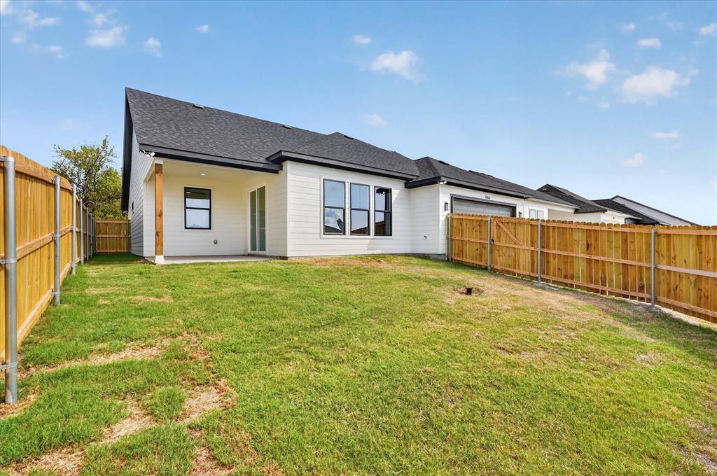 1656 West Wintergreen Road Lancaster, TX 75134 - Photo 29 of 31 Gallery Image 29