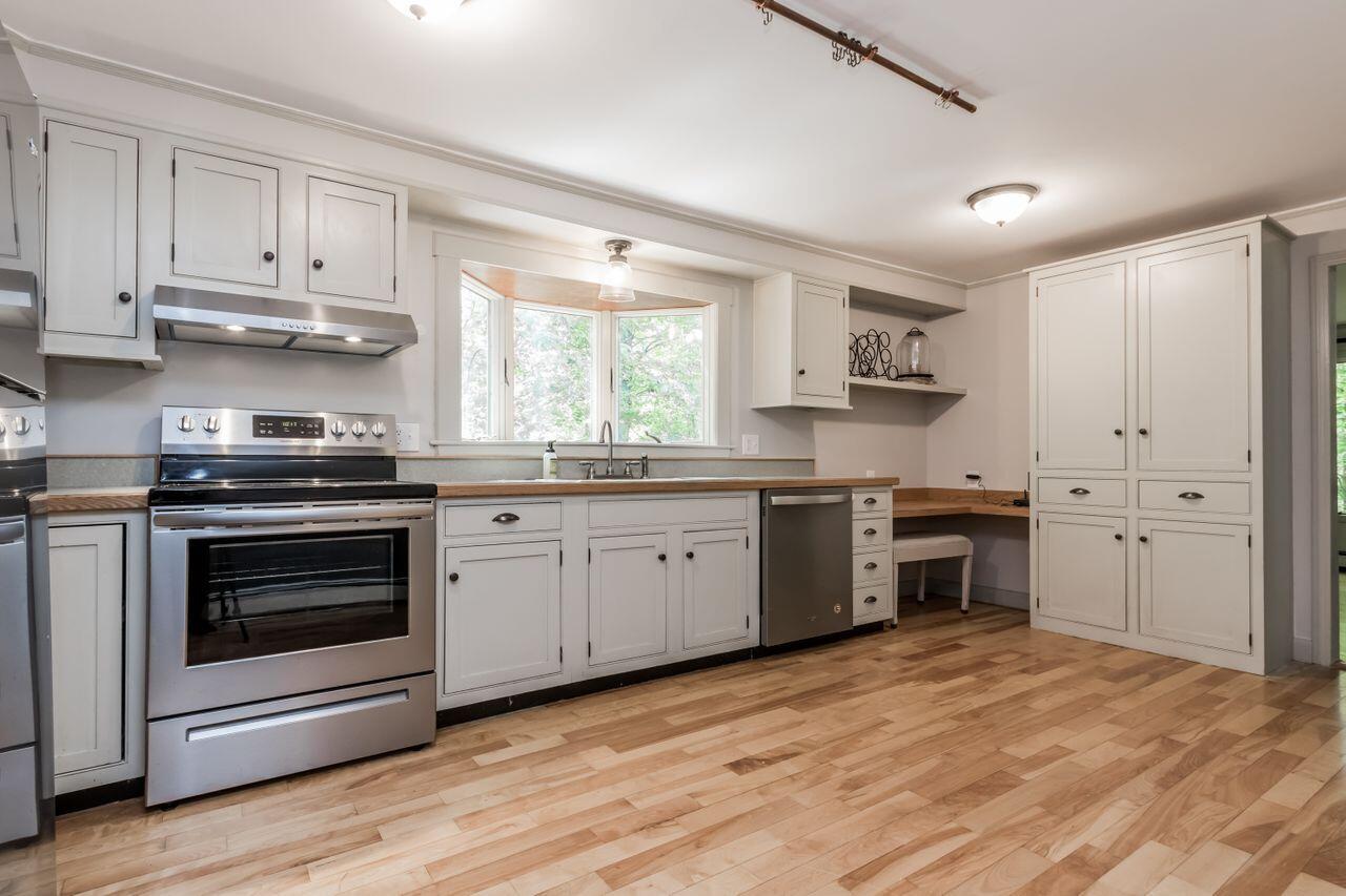 153 Pownal Road Freeport, ME 04032 - Photo 7 of 33 7
