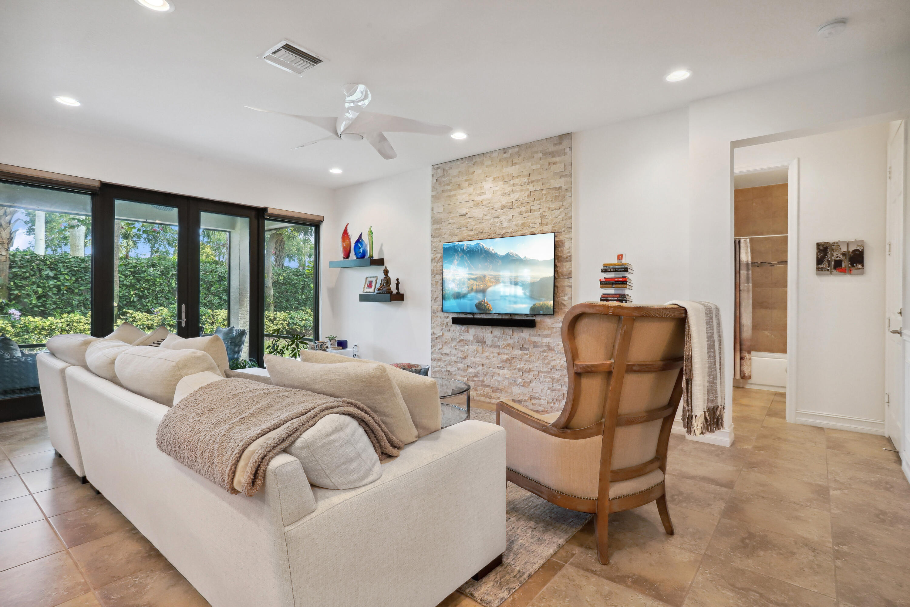 14142 Rock Salt Road Delray Beach, FL 33446 - Photo 4 of 21 IMG_9400