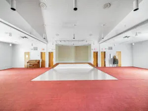 a view of an outdoor space