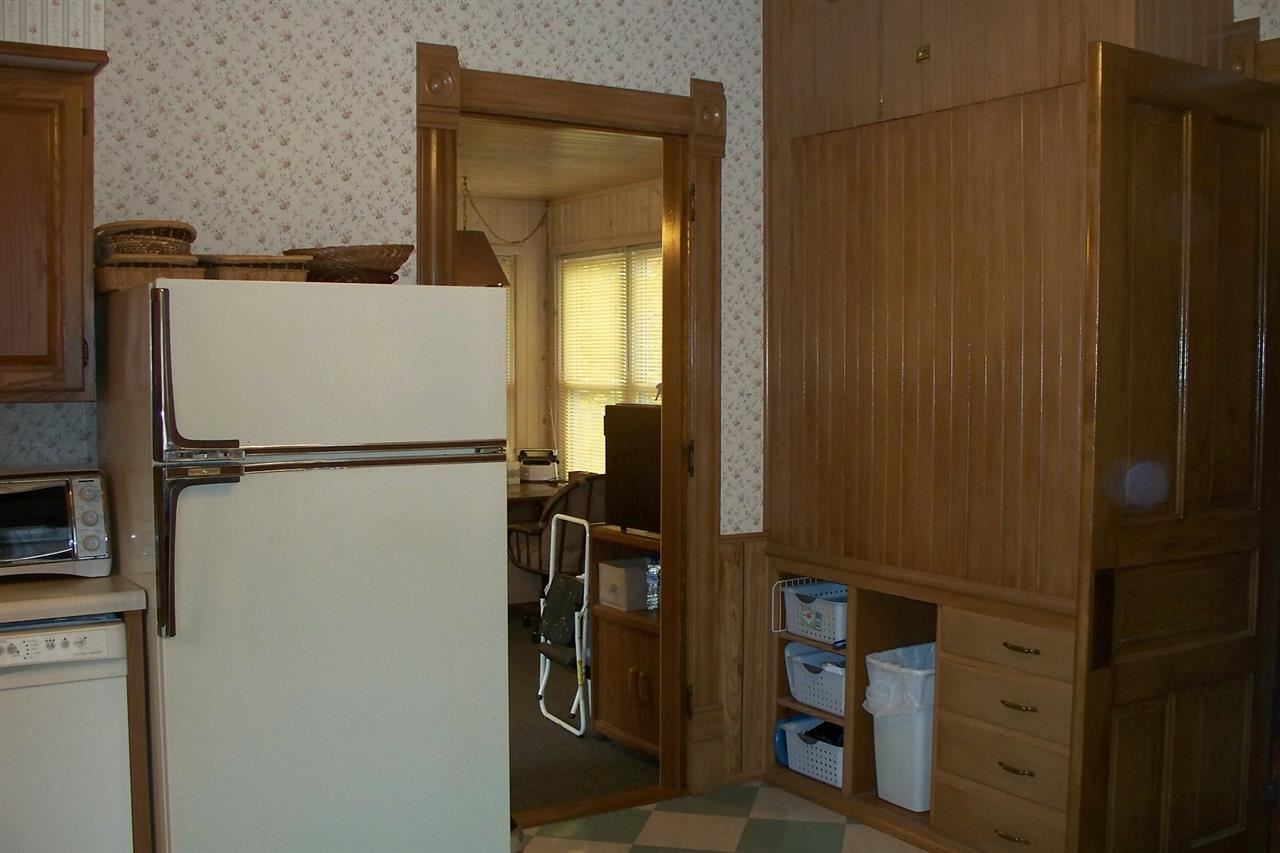 307 East Court Street Cambridge, IL 61238 - Photo 12 of 24