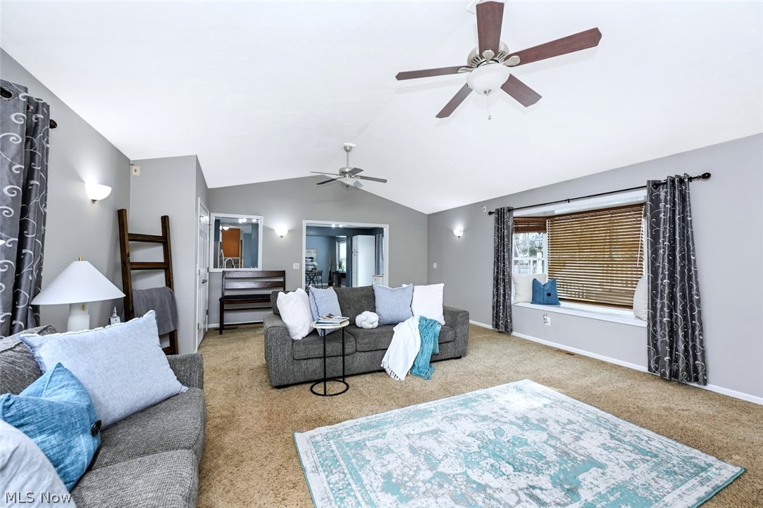 3880 Selnik Road Kent, OH 44240 - Photo 13 of 46 *HELLO GORGEOUS! LARGE ADDITION OF VAULTED CEILING FAMILY ROOM W/DUAL FANS & LIGHTS WITH REMOTES, BAY WINDOW, ARCHED WINDOWS & CLOSET ~