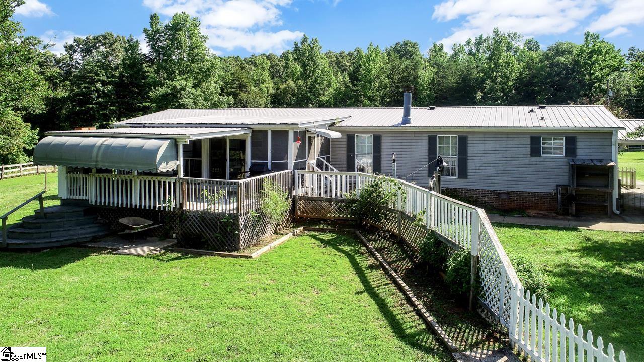 400 River Road Belton, SC 29627 - Photo 15 of 36