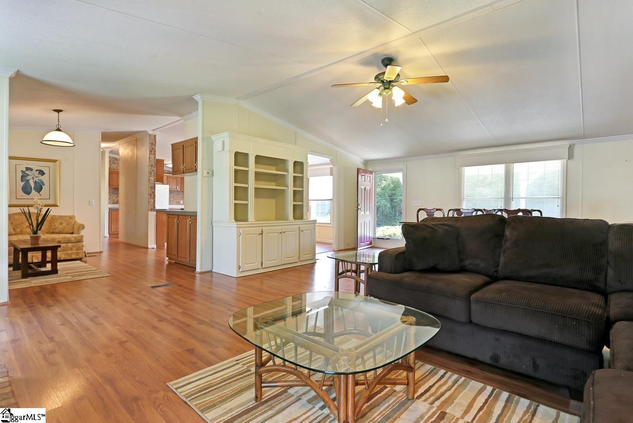 400 River Road Belton, SC 29627 - Photo 18 of 36