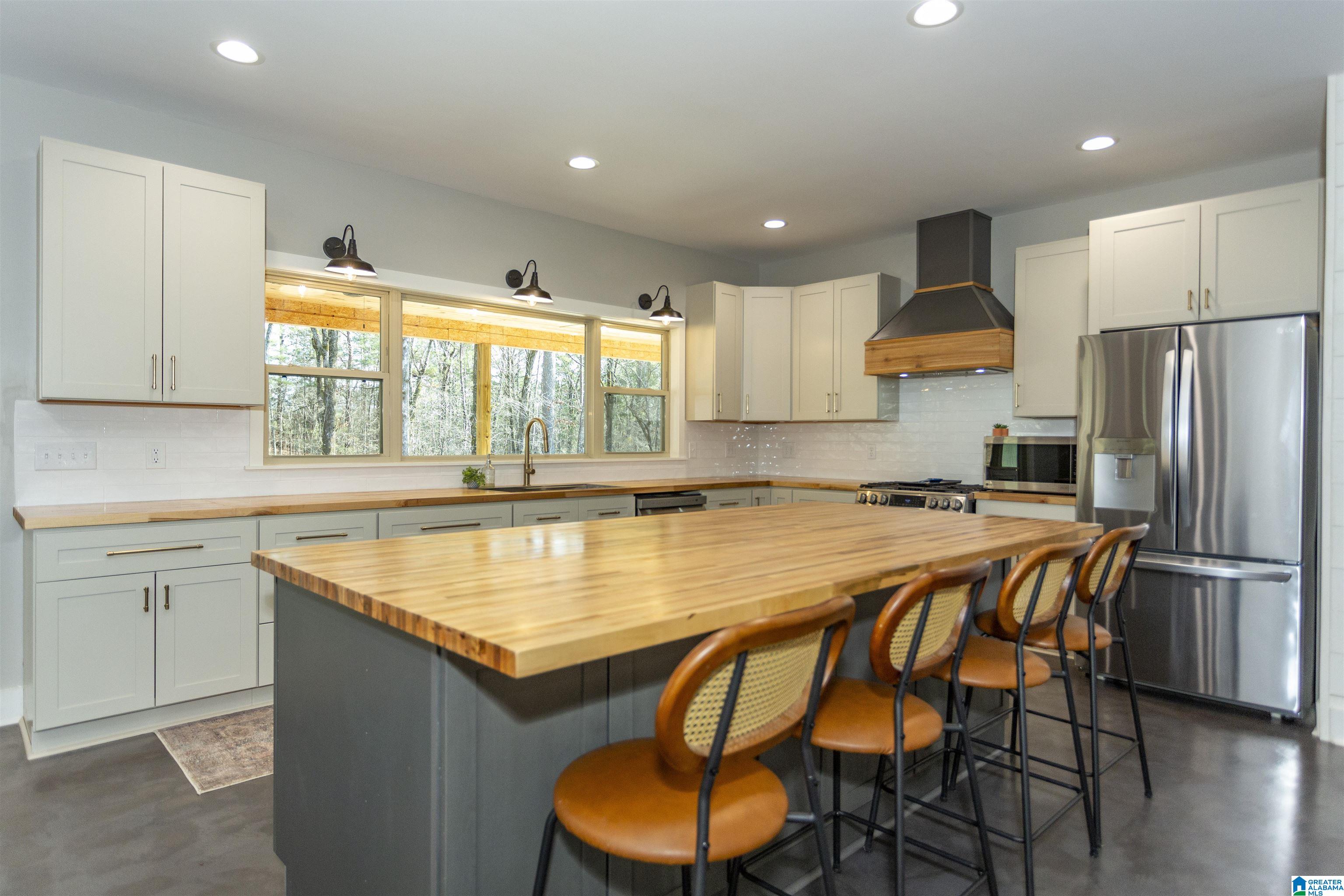 1049 Skyview Trail Trafford, AL 35172 - Photo 10 of 65