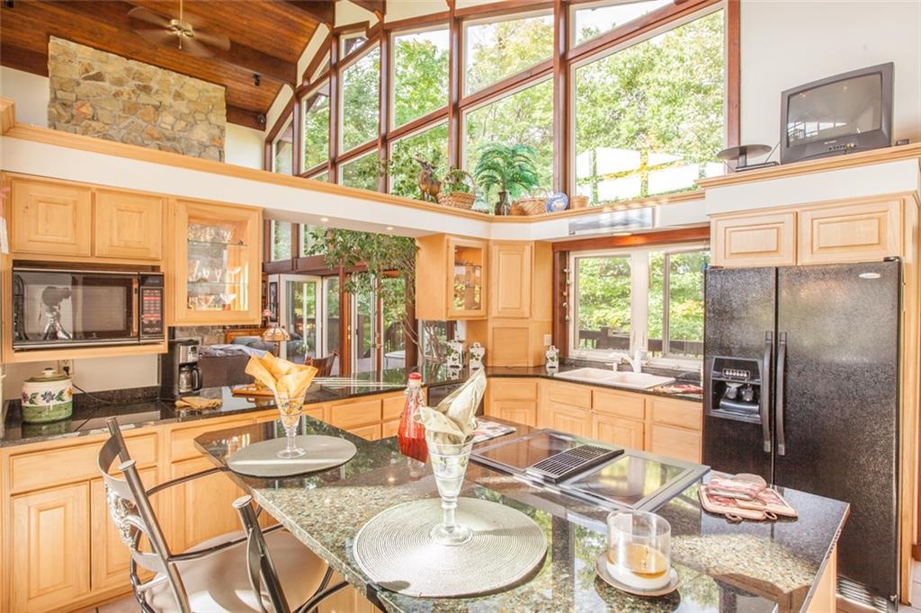 13 Point Lane Arcadia, IN 46030 - Photo 4 of 19 Gallery Image 4
