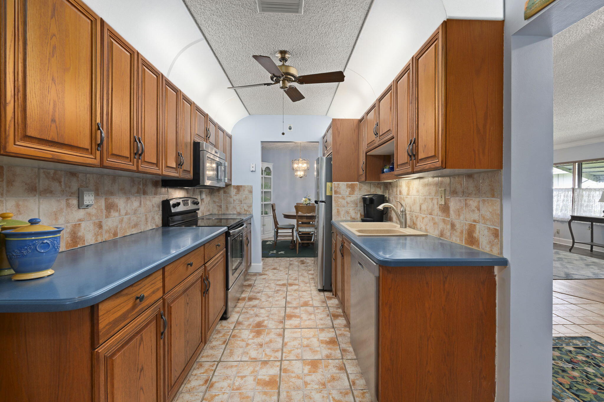 1767 South Dovetail Drive, Unit R Fort Pierce, FL 34982 - Photo 12 of 36 10-web-or-mls-DSC07227