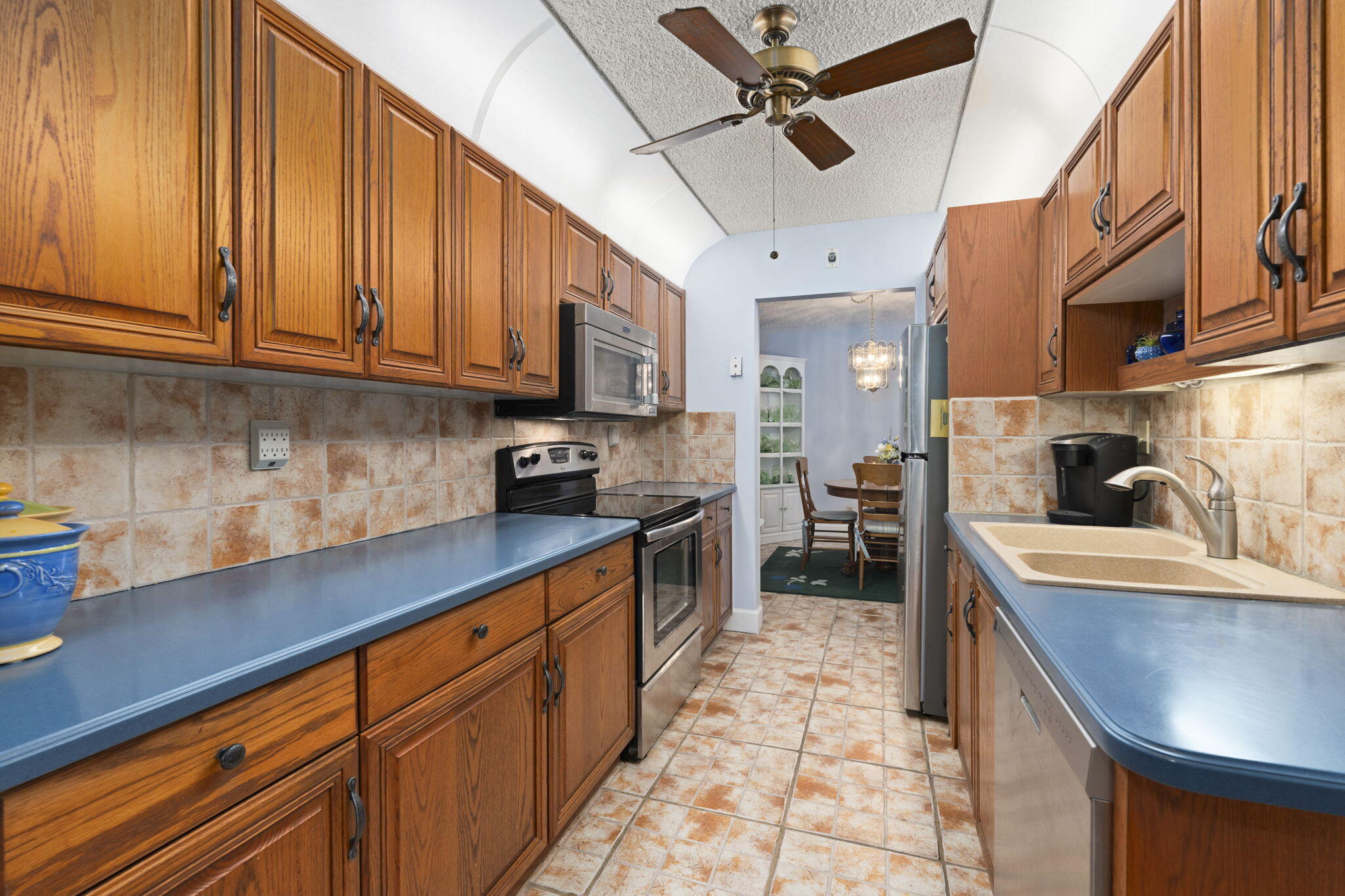 1767 South Dovetail Drive, Unit R Fort Pierce, FL 34982 - Photo 13 of 36 11-web-or-mls-DSC07235