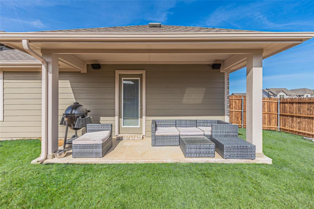 579 Ruthye Lane Pilot Point, TX 76258 - Photo 27 of 33