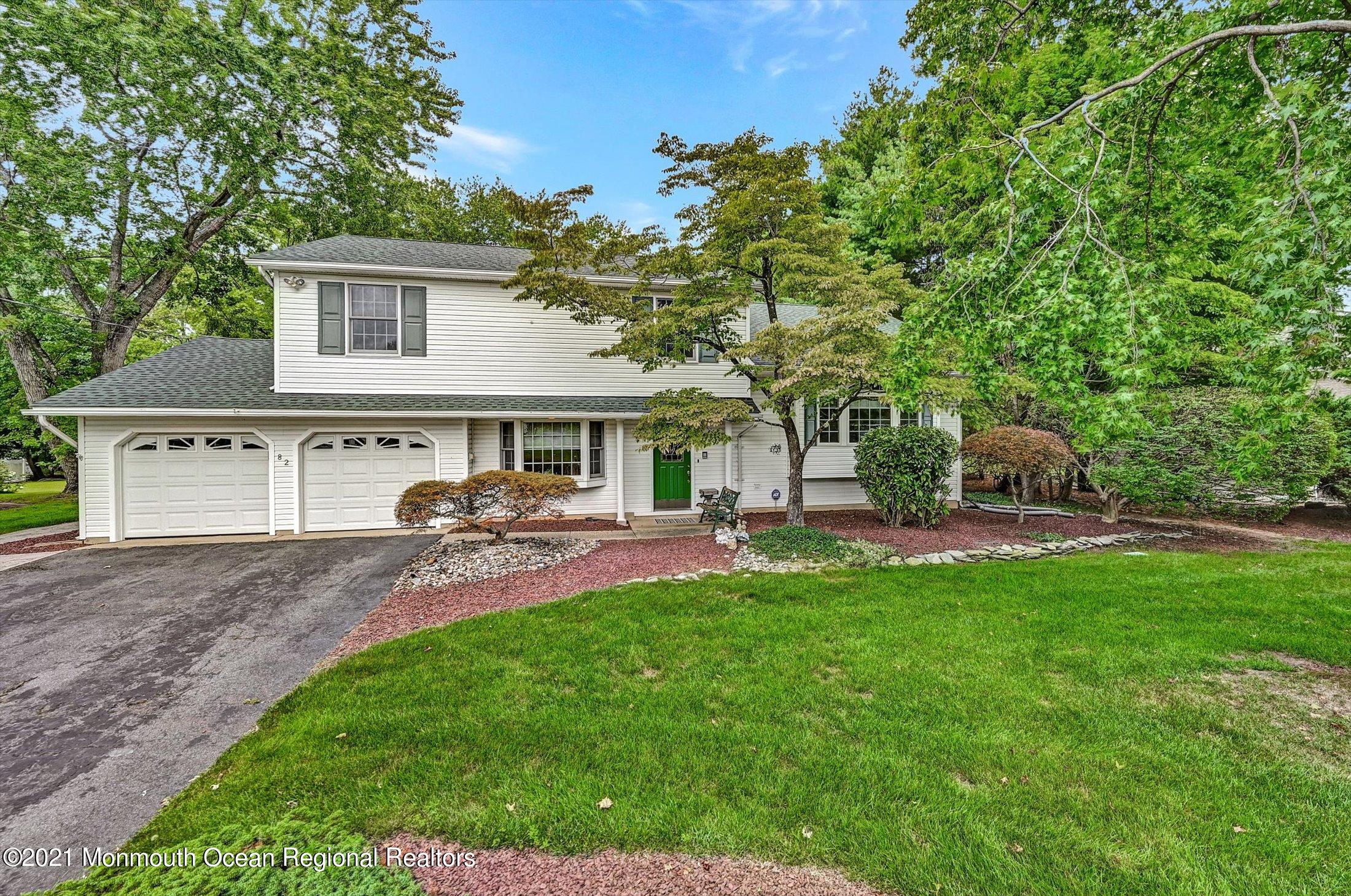 82 Church Road Morganville, NJ 07751 - Photo 1 of 35 01-14097787