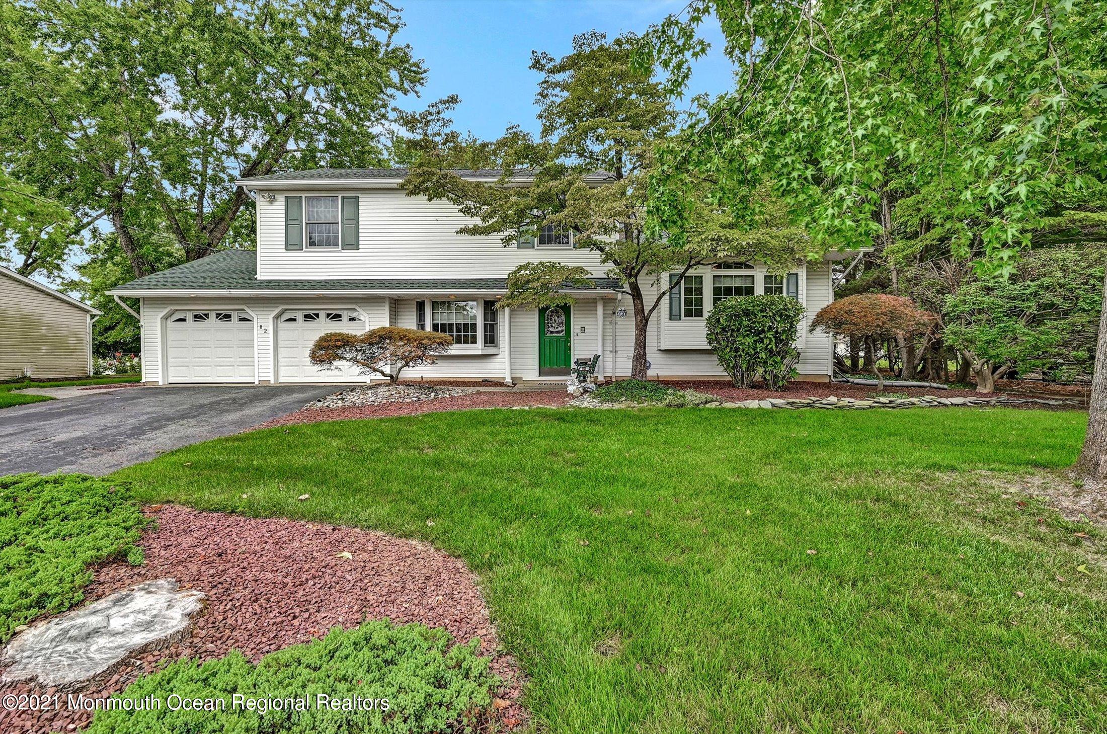 82 Church Road Morganville, NJ 07751 - Photo 3 of 35 03-14097807