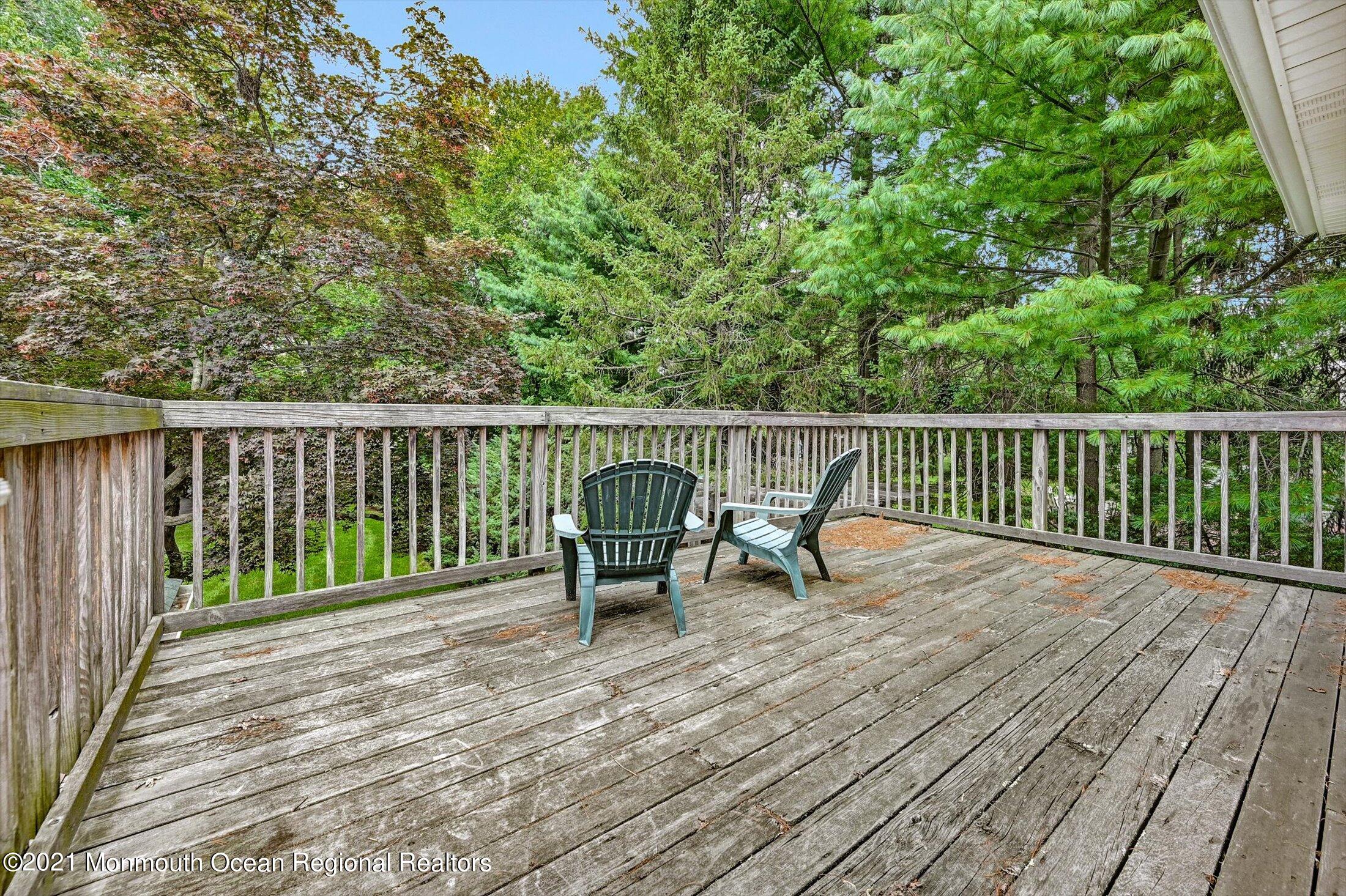 82 Church Road Morganville, NJ 07751 - Photo 29 of 35 29-14097996