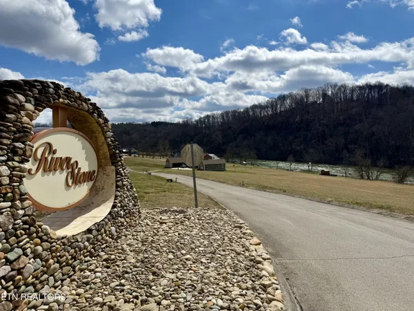 $39,999 | Lot 31 River Stone Drive, Blaine, TN 37709