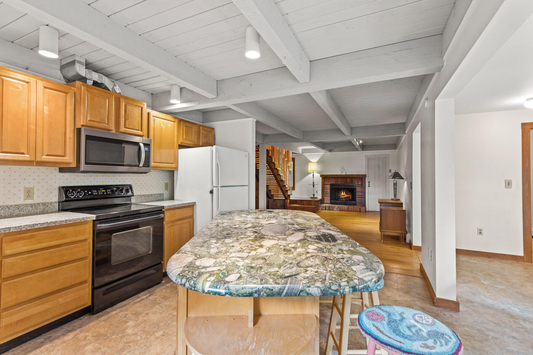 298 Alewive Road Kennebunk, ME 04043 - Photo 21 of 43 Secoast-Re-Photos-47