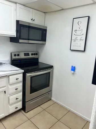 $1,600 | 3660 Inverrary Drive, Unit 3C, Lauderhill, FL 33319