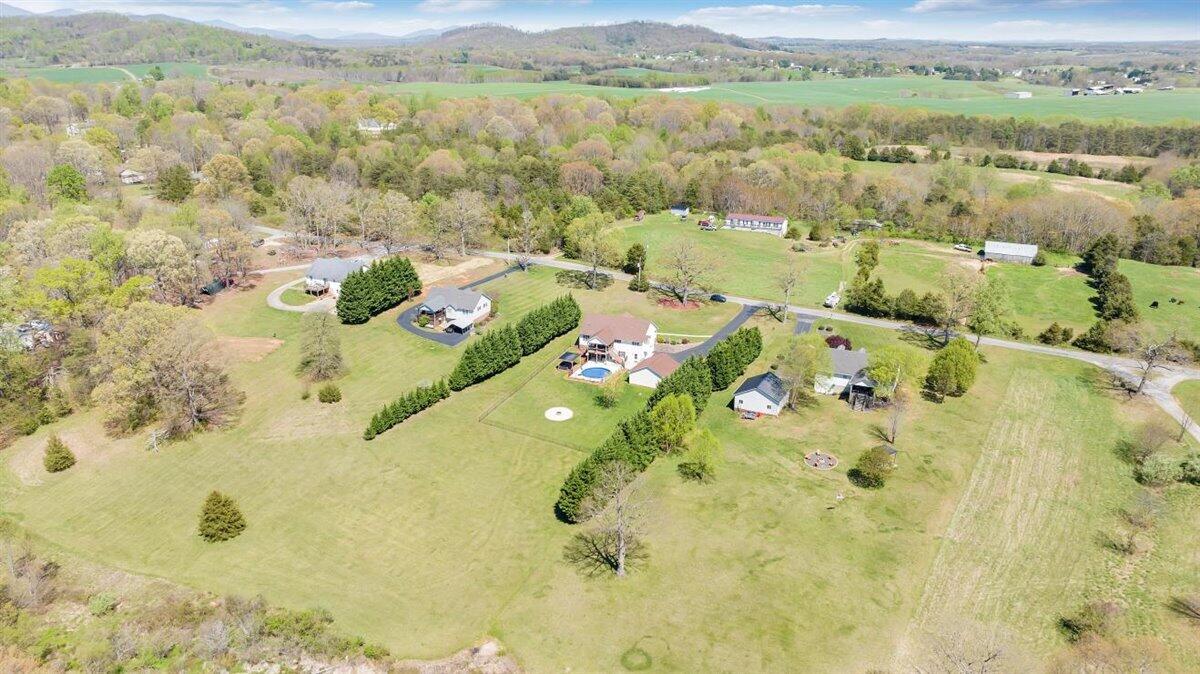 2947 Sandy Level Road Goodview, VA 24095 - Photo 70 of 73 78-DJI_20240413142408_0021_D_MIB
