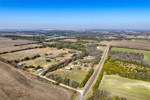 $450,000 | 6821 County Road 1038, McKinney, TX 75071