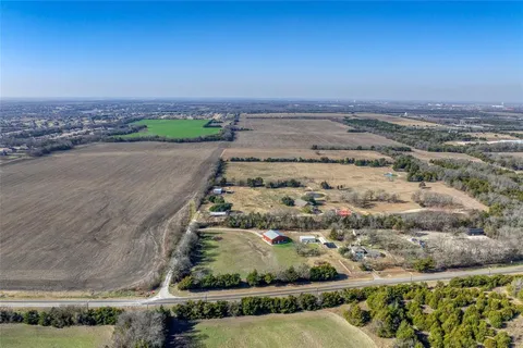 $450,000 | 6821 County Road 1038, McKinney, TX 75071