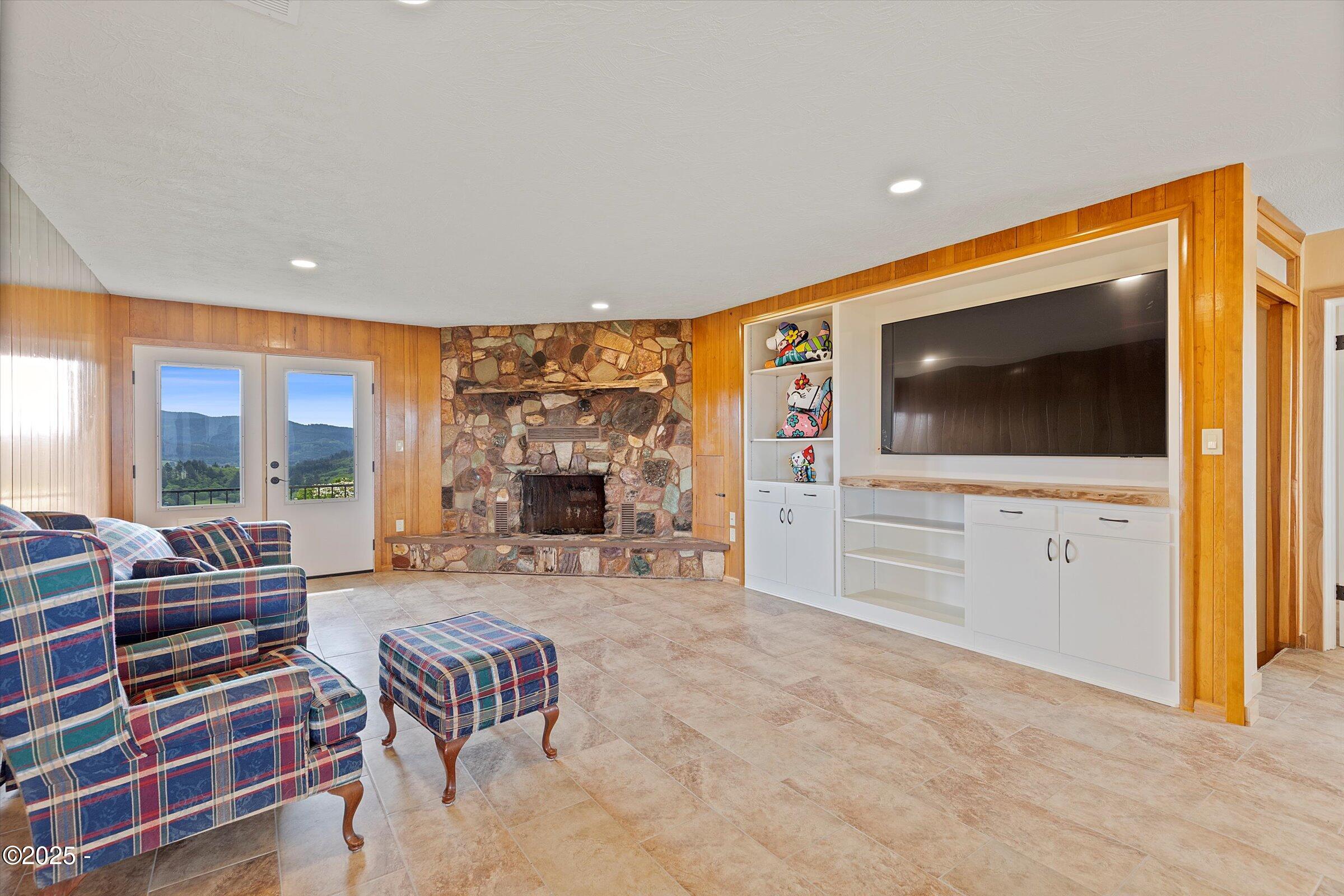 41390 Oretown Road Cloverdale, OR 97112 - Photo 17 of 69 14-IMG_8495