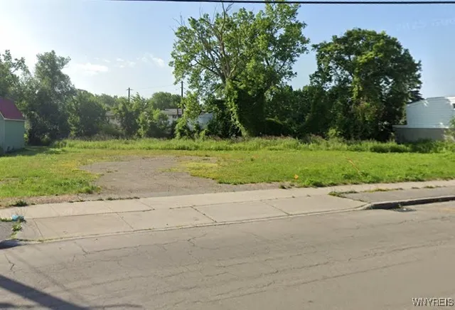 $70,000 | 1131 Harlem Road, Cheektowaga, NY 14227