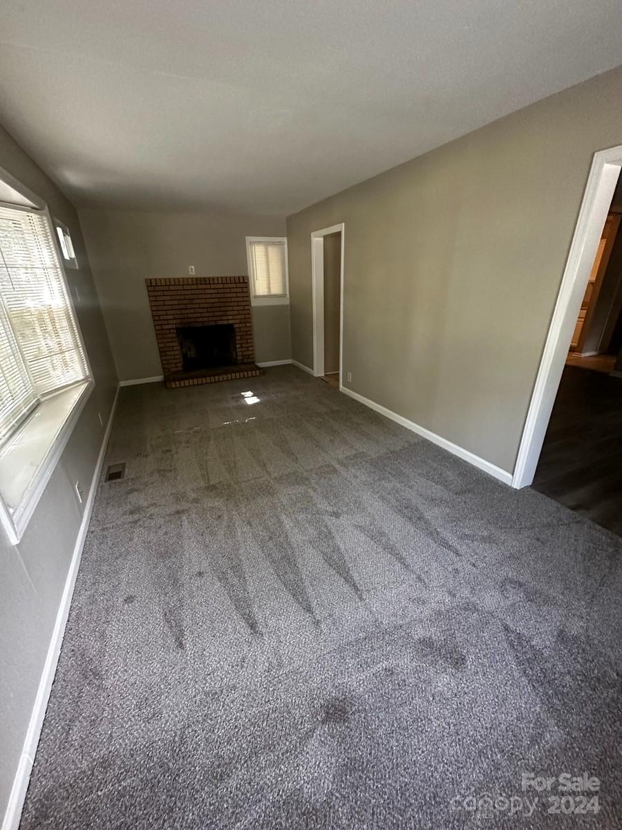 2520 Thornton Road Charlotte, NC 28208 - Photo 5 of 8