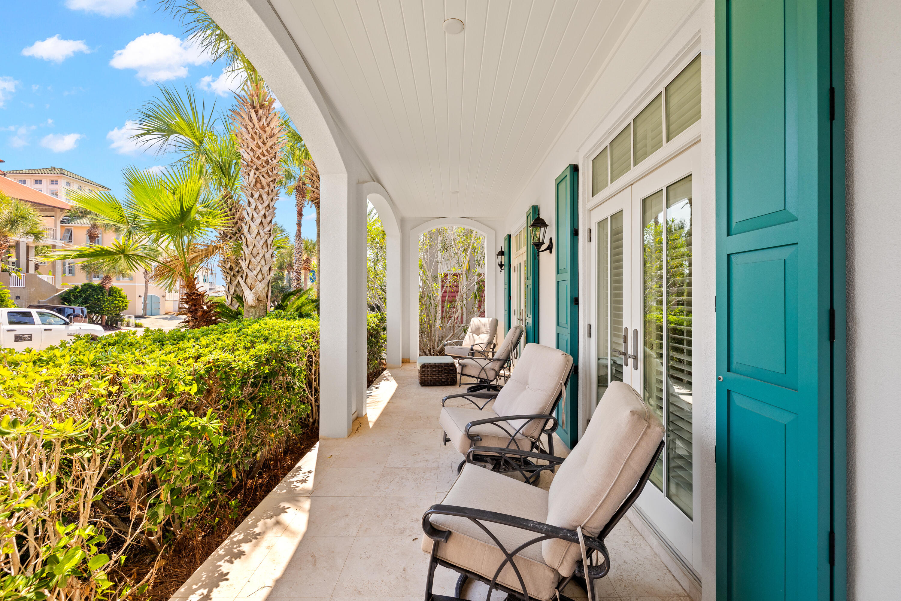 284 Rue Martine Miramar Beach, FL 32550 - Photo 4 of 68 284RueMartine_ARRAY-11