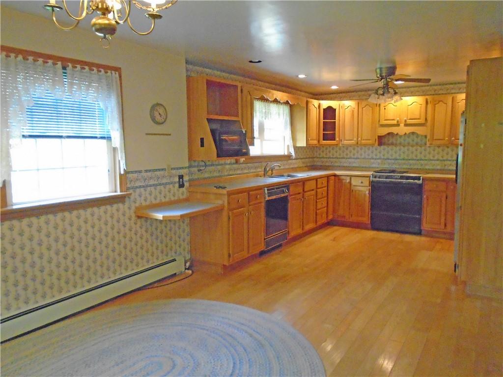 452 Smiths Ferry Road Midland, PA 15059 - Photo 3 of 26 Ash hardwood flooring