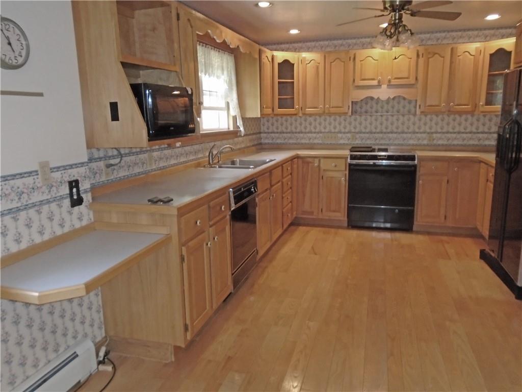452 Smiths Ferry Road Midland, PA 15059 - Photo 5 of 26 Gallery Image 5