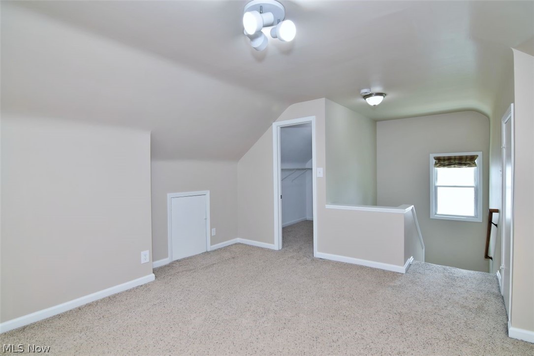 1190 Belrose Road Mayfield Heights, OH 44124 - Photo 4 of 44