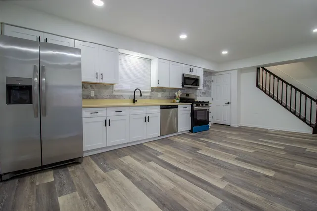 $265,000 | 17552 Roy Street, Lansing, IL 60438