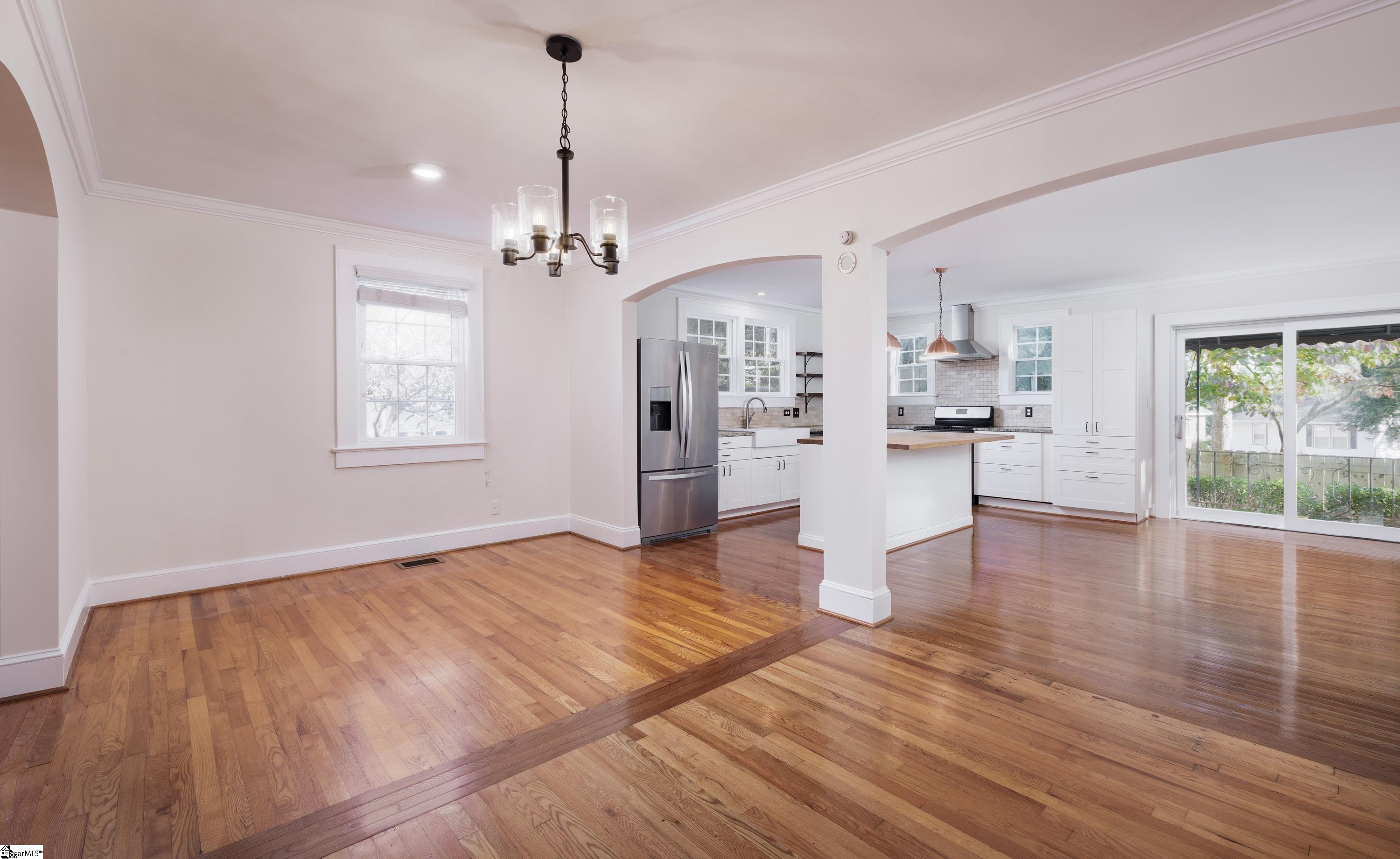 321 Ackley Road Greenville, SC 29607 - Photo 33 of 38