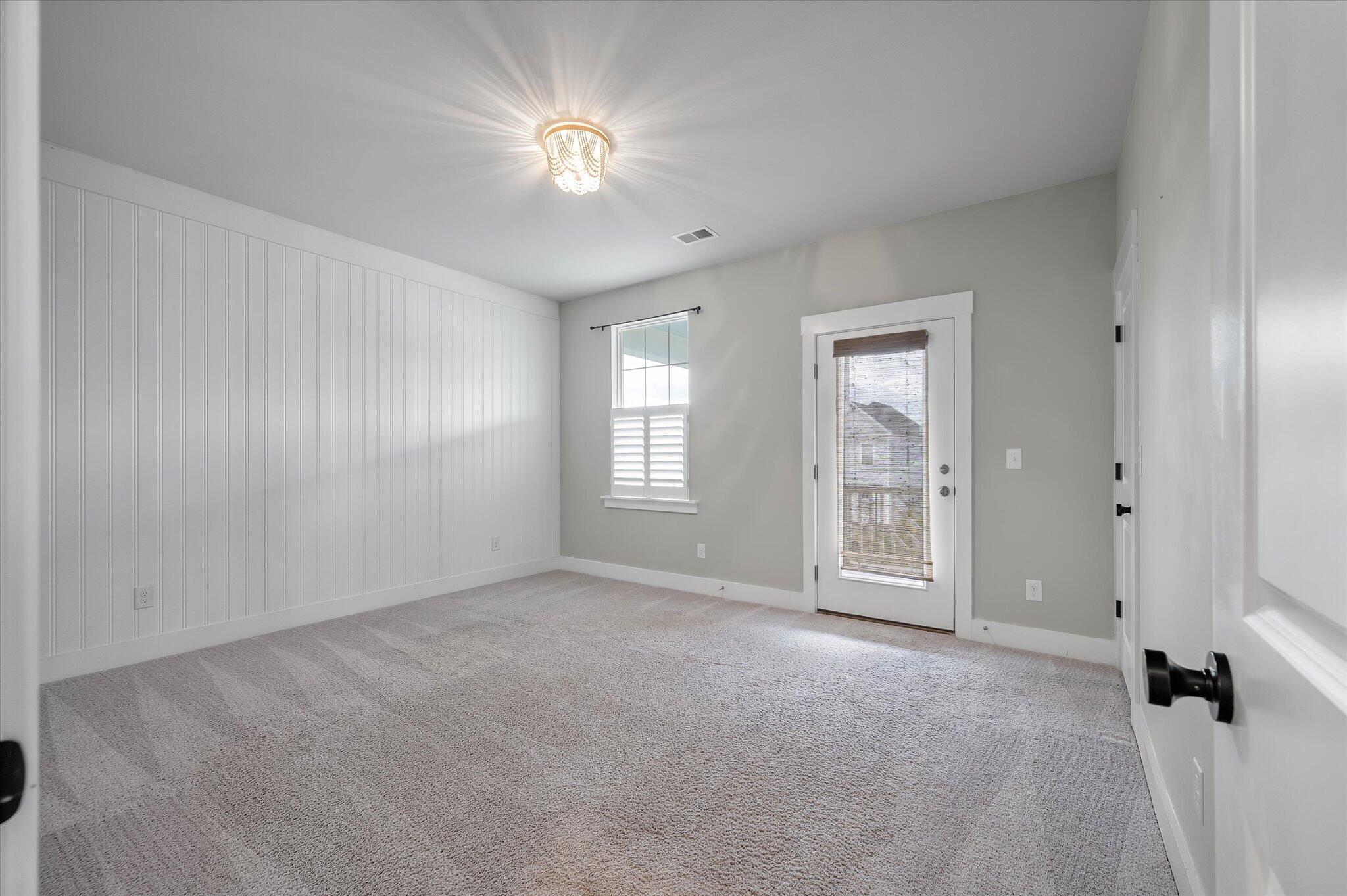 619 Blueway Avenue Summerville, SC 29486 - Photo 25 of 40 Bedroom 3