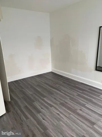 wooden floor in a empty room