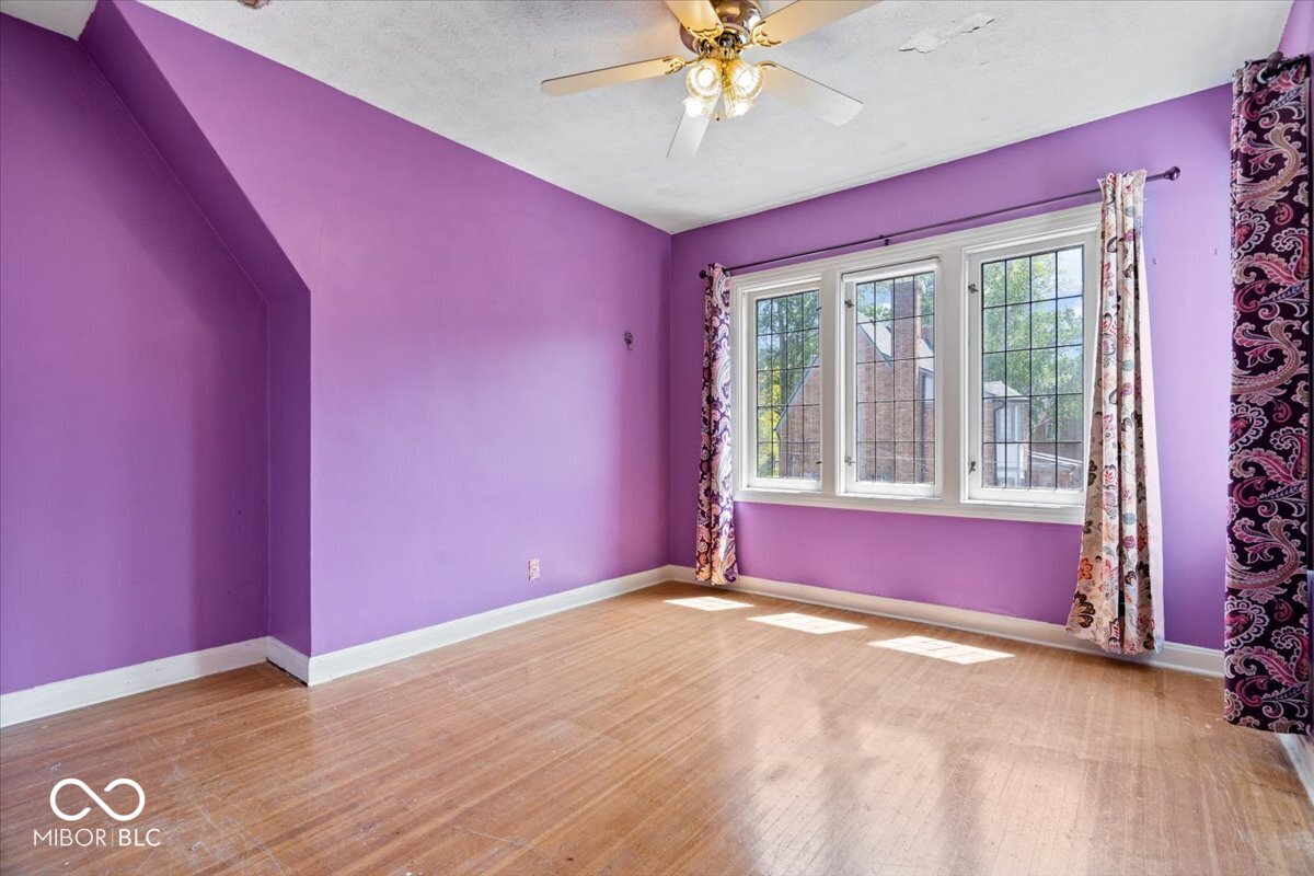325 Winding Way Anderson, IN 46011 - Photo 16 of 33