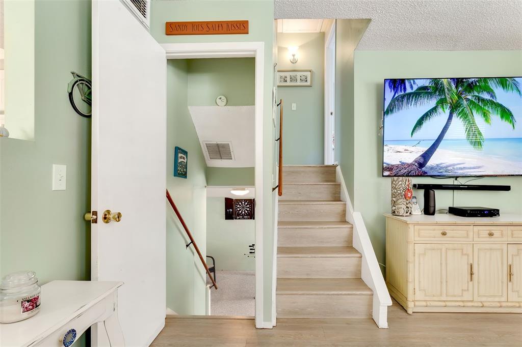 412 80th Street Holmes Beach, FL 34217 - Photo 25 of 58