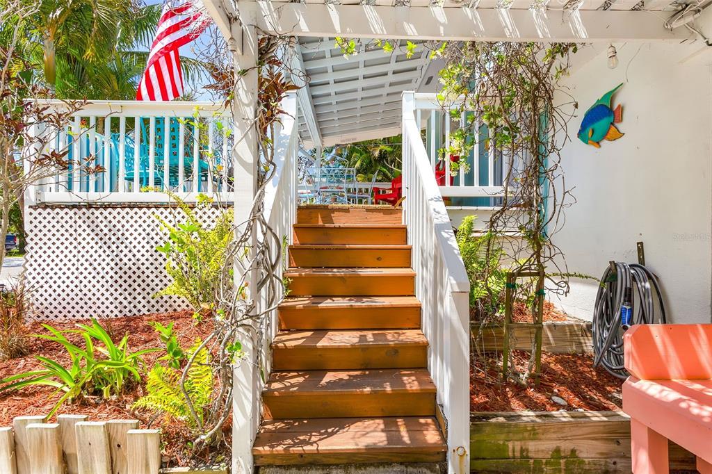 412 80th Street Holmes Beach, FL 34217 - Photo 3 of 58 a view of entryway