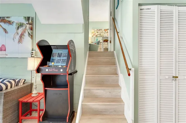 $775,000 | 412 80th Street, Holmes Beach, FL 34217