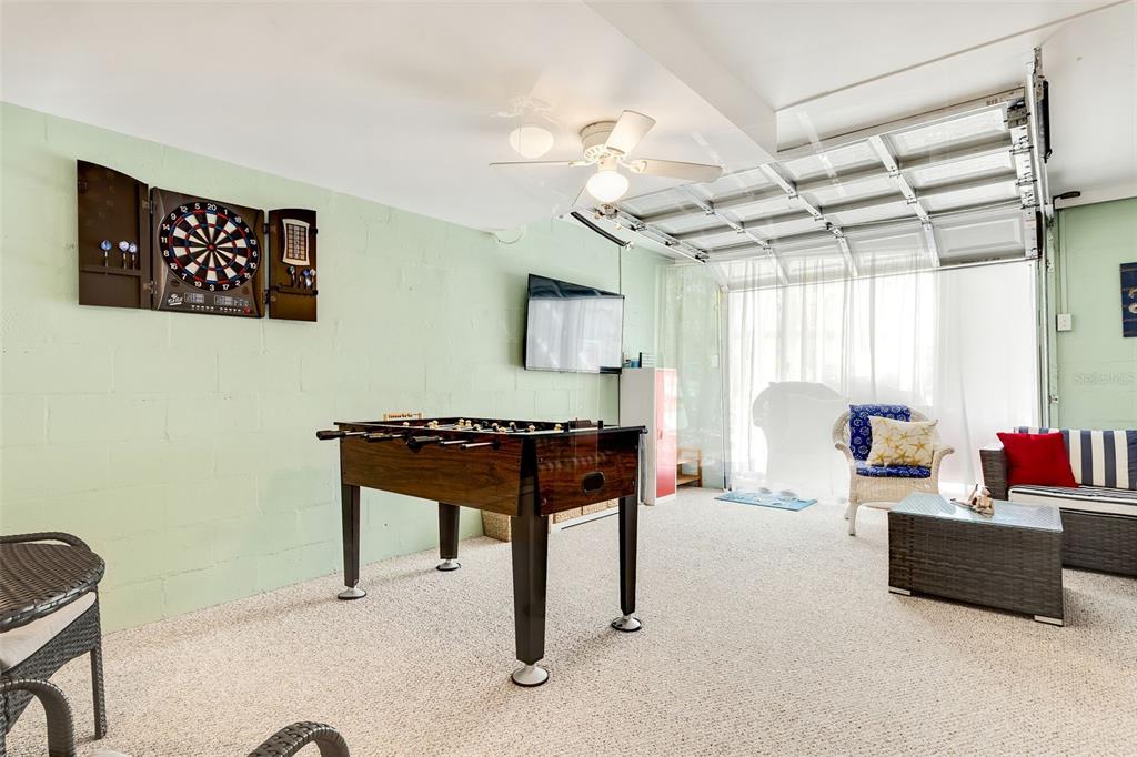 412 80th Street Holmes Beach, FL 34217 - Photo 34 of 58 a room with furniture