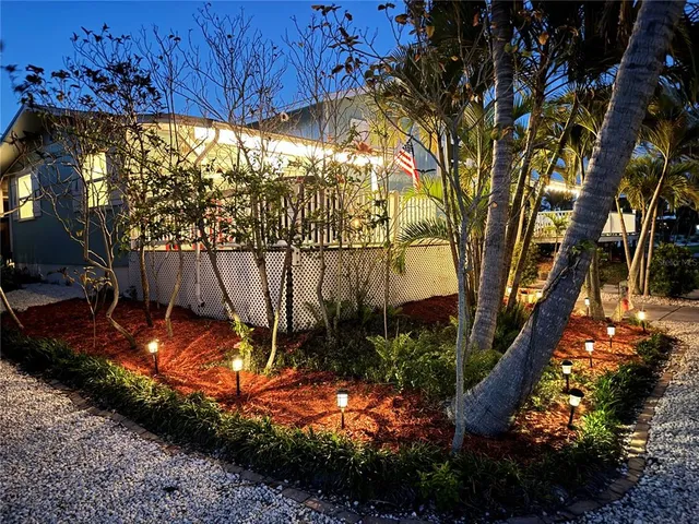 $775,000 | 412 80th Street, Holmes Beach, FL 34217