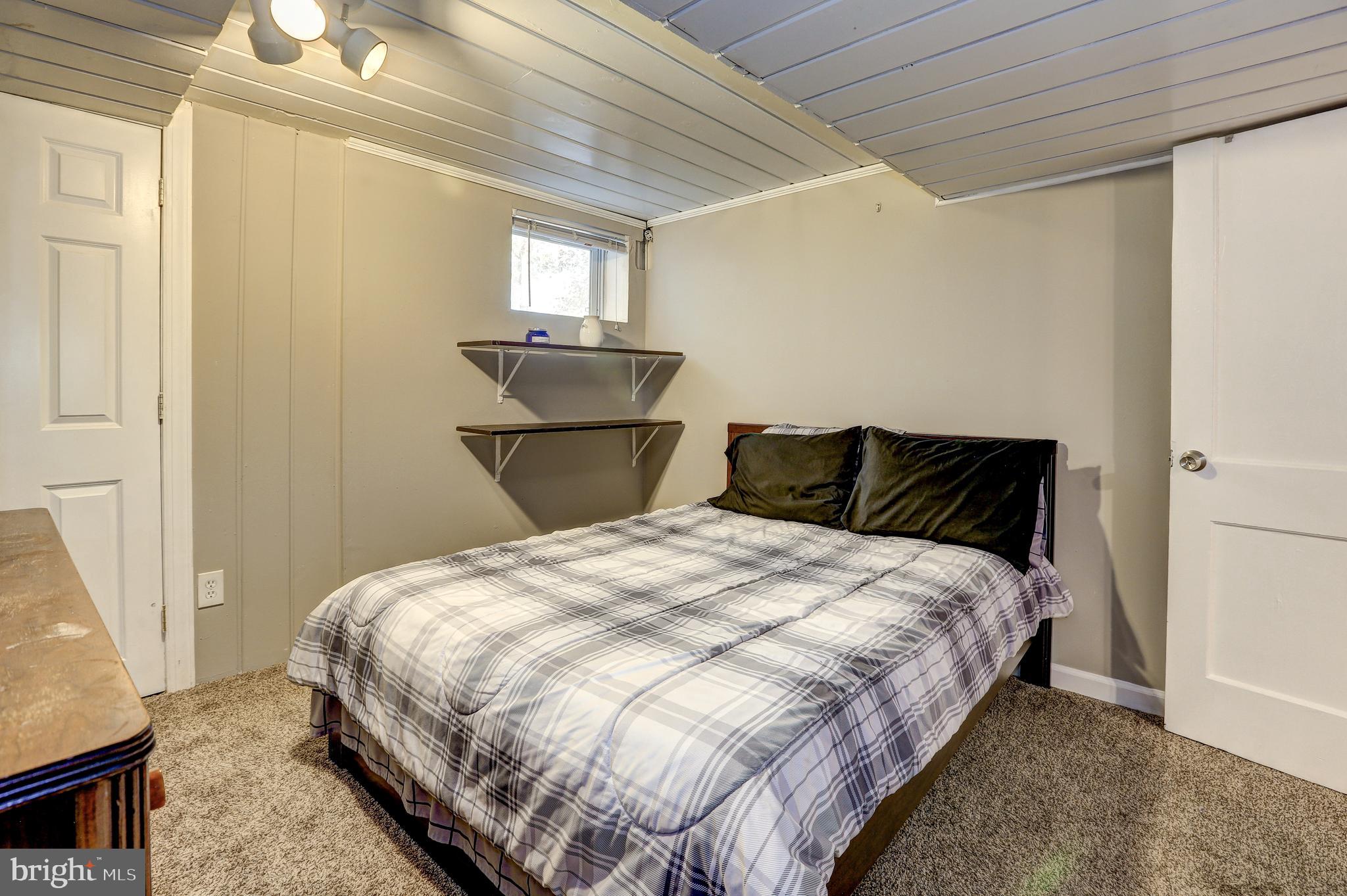 1804 Republic Road Silver Spring, MD 20902 - Photo 17 of 25 Gallery Image 17