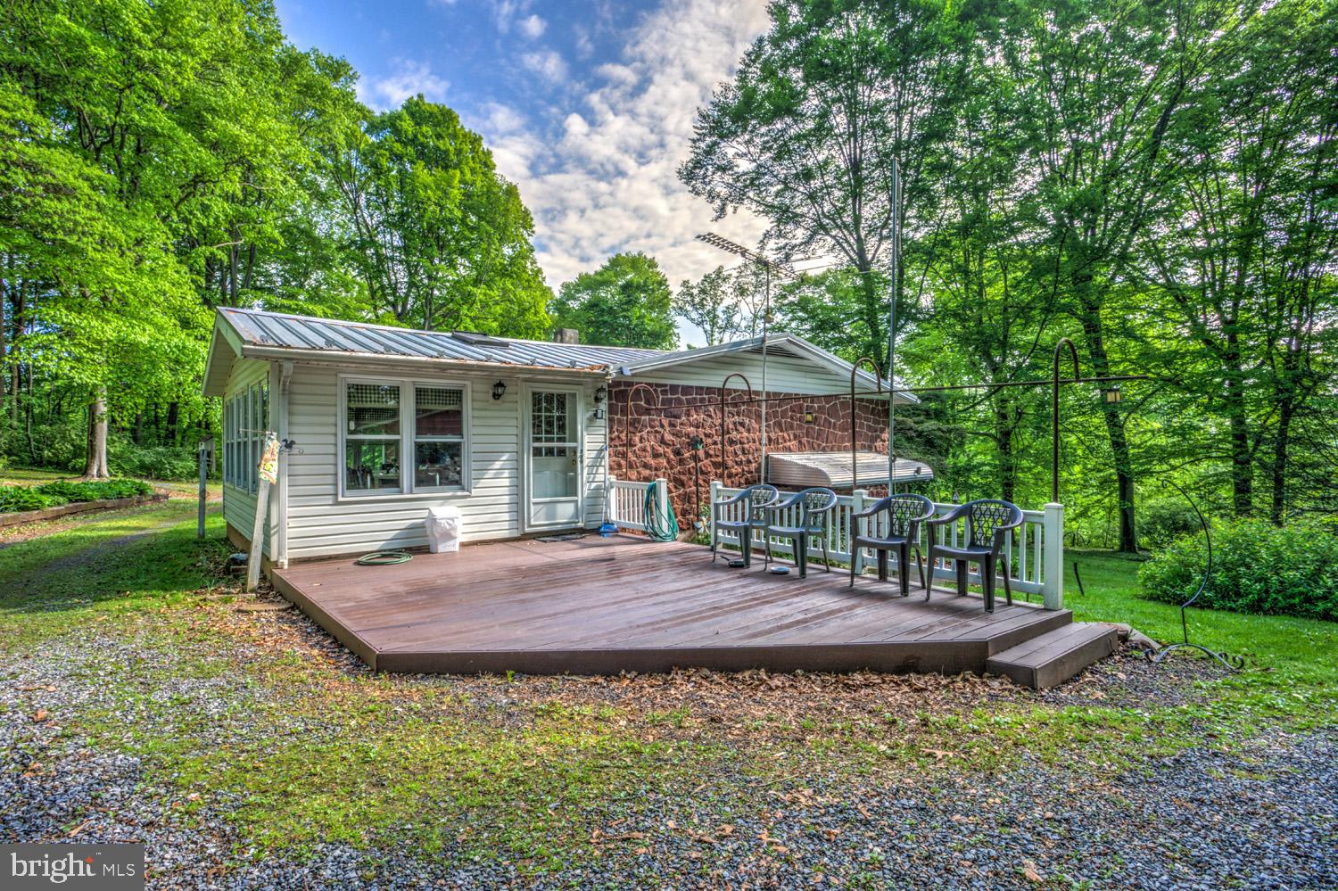 1203 Pieffer Hill Road Stevens, PA 17578 - Photo 5 of 11 Gallery Image 5