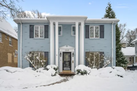 $1,425,000 | 2145 Kenilworth Avenue, Wilmette, IL 60091