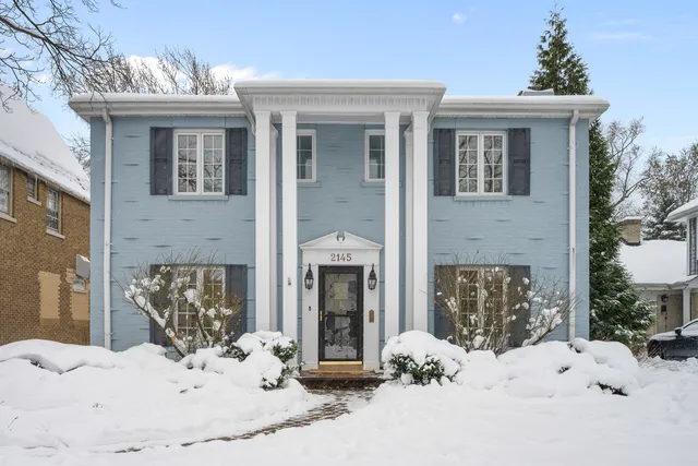 $1,425,000 | 2145 Kenilworth Avenue, Wilmette, IL 60091