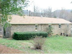 1512 Sun Valley Road Johnson City, TN 37604 - Photo 3 of 8 Photo 3
