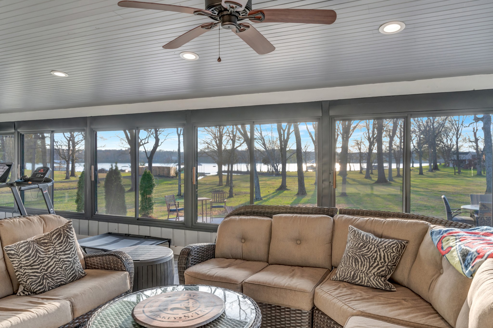 142 Cherokee Road Hendersonville, TN 37075 - Photo 17 of 69 Gallery Image 17