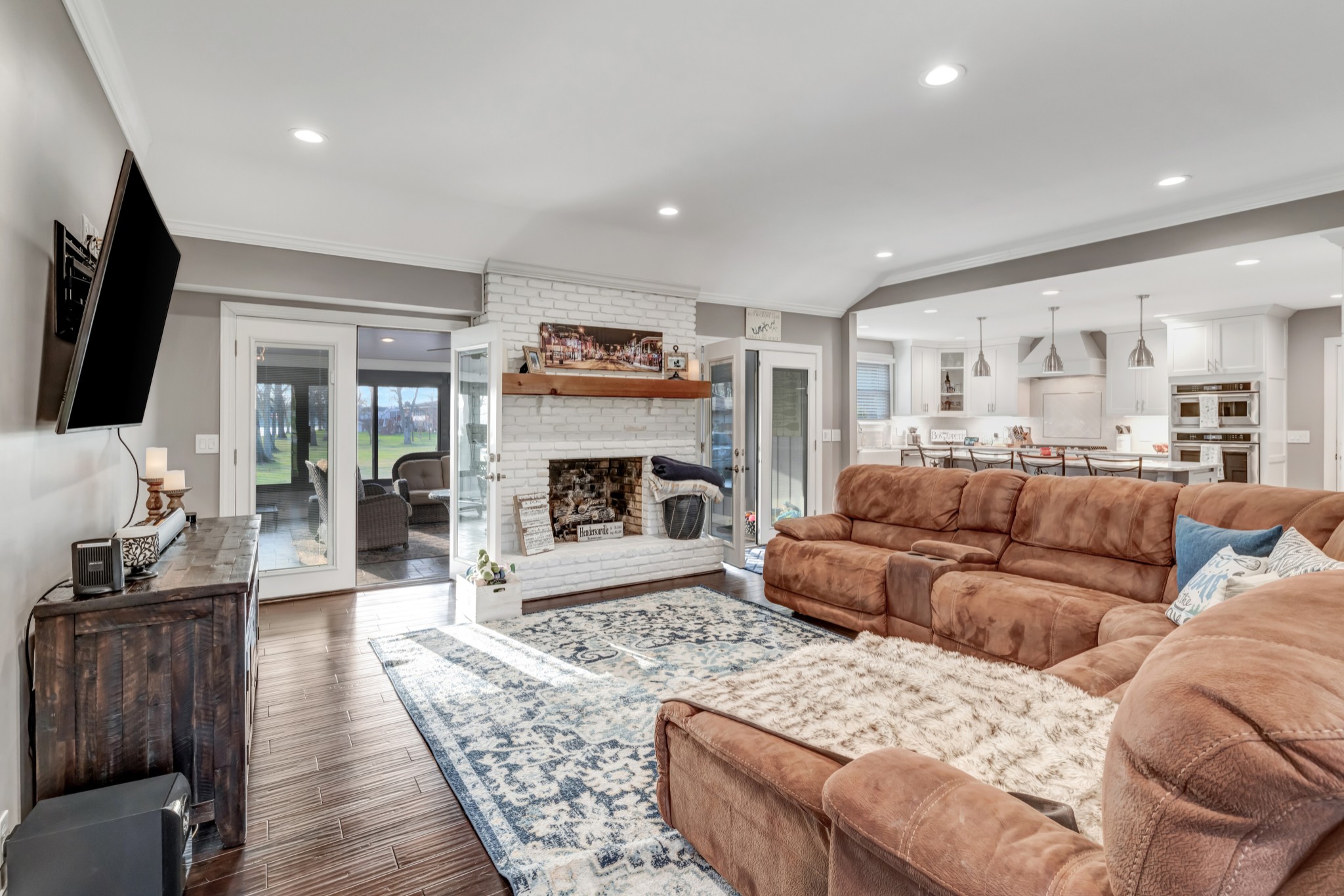 142 Cherokee Road Hendersonville, TN 37075 - Photo 6 of 69 Gallery Image 6