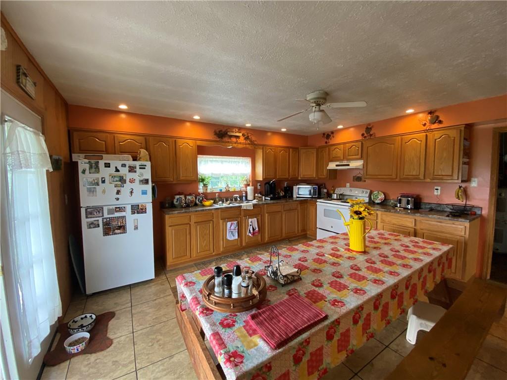 334 Lough Road Wind Ridge, PA 15380 - Photo 16 of 25