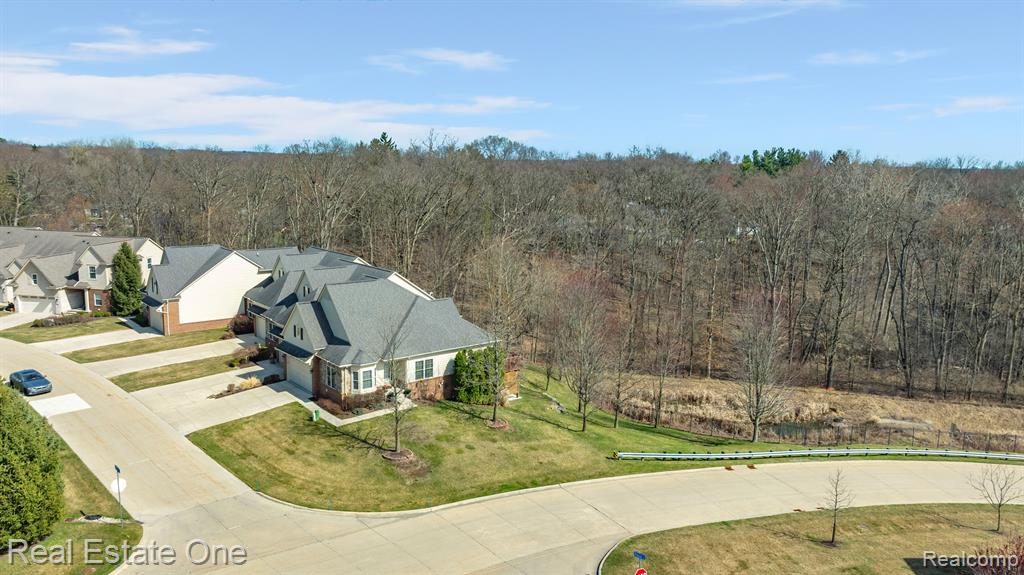 565 Andover Court Rochester Hills, MI 48306 - Photo 38 of 50