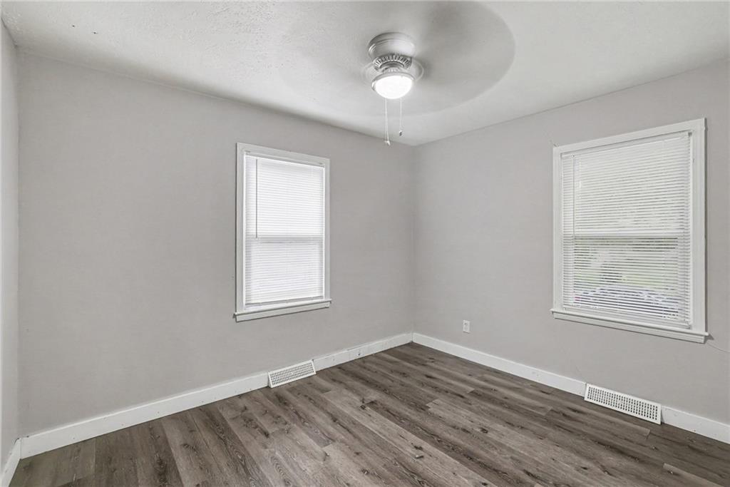 8605 Spring Valley Road Raytown, MO 64138 - Photo 11 of 21 Gallery Image 11
